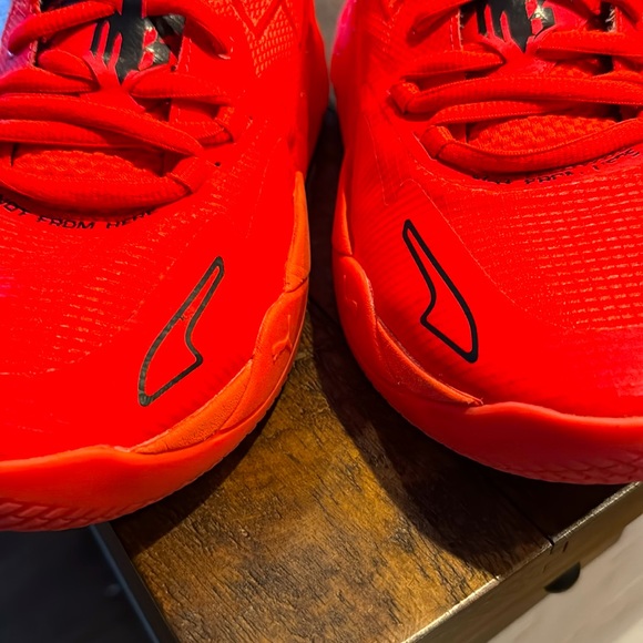 Great condition PUMA men’s sneakers no sign of wear and tear size men’s 7 - Picture 8 of 9